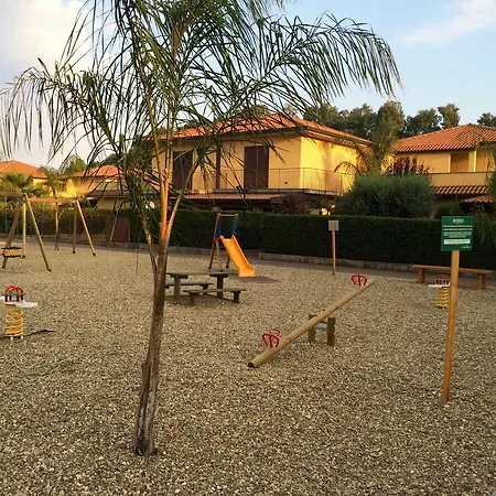 Holiday home Achillea - Villetta Con Jacuzzi Privata E Piscina Condominiale