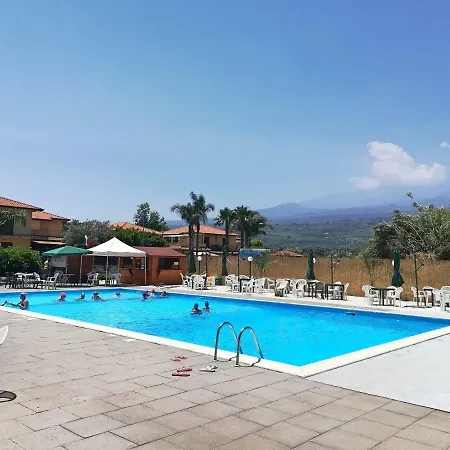 Holiday home Achillea - Villetta Con Jacuzzi Privata E Piscina Condominiale Mascali